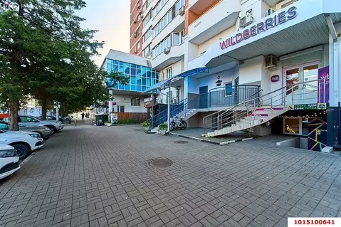 3-комнатная квартира: Краснодар, улица Гагарина, 232 (96 м)