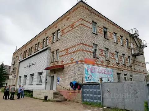 Помещение свободного назначения в Смоленская область, Починок ул. ...