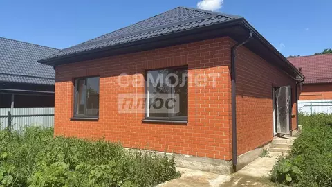 Дом в Краснодарский край, Динской район, с. Красносельское ул. Пушкина ...