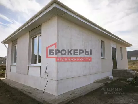 Дом в Крым, Симферопольский район, Добровское с/пос, с. Пионерское ул. ...