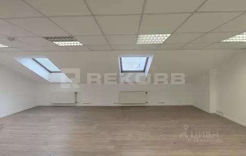 Офис в Санкт-Петербург Калужский пер., 3К (188 м)