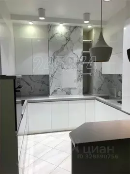 3-к кв. Москва Береговой проезд, 5к1 (70.0 м)