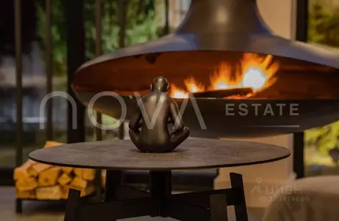 Дом в Ленинградская область, Всеволожский район, Бугровское городское ...