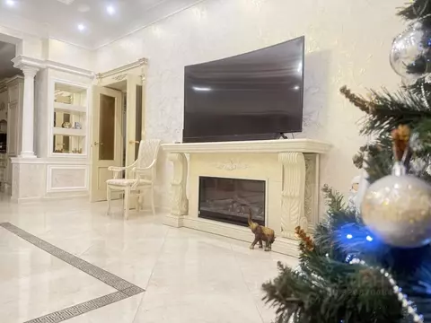 Дом в Ставропольский край, Ставрополь ул. Роз, 248 (350 м)