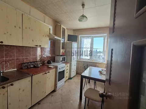 3-к кв. Волгоградская область, Волгоград ул. Менжинского, 27 (64.8 м)