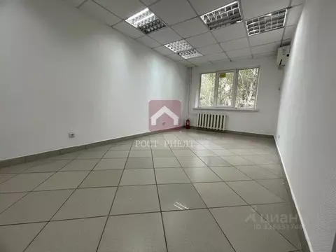 Помещение свободного назначения в Саратовская область, Энгельс ул. ...