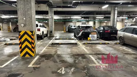 Гараж в Московская область, Красногорск ул. Липовой Рощи, 6к2 (13 м)