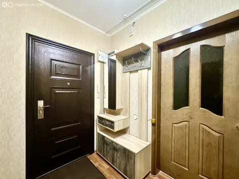 1-комнатная квартира: Курск, проспект Вячеслава Клыкова, 87 (35.8 м)