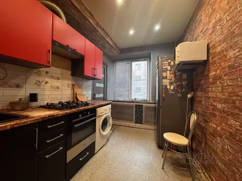 3-к кв. Волгоградская область, Волгоград ул. Дегтярева, 33 (70.6 м)