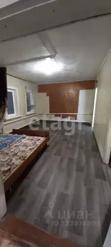 Дом в Брянская область, Навлинский район, Синезерское с/пос, д. ...