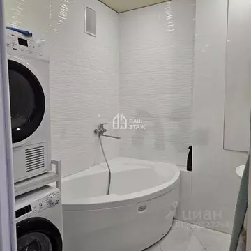 3-к кв. Калужская область, Калуга ул. Генерала Попова, 10 (100.0 м)