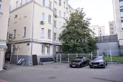 Комната Москва ул. Петровка, 17С3 (12.6 м)