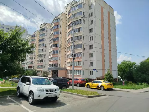 Продается 3-комнатная квартира