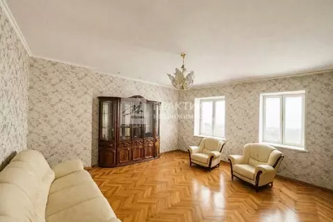 Продается 2-комнатная квартира