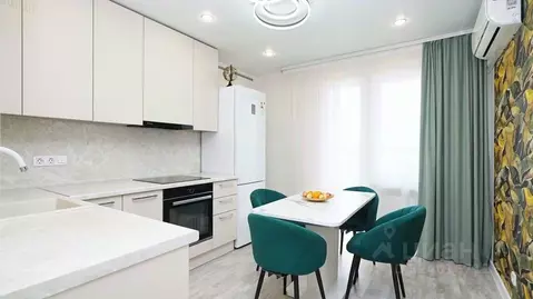 3-к кв. Татарстан, Казань ул. Александра Курынова, 4к4 (73.0 м)