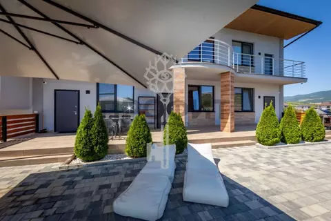 Дом в Крым, Алушта ул. Юбилейная (213 м)