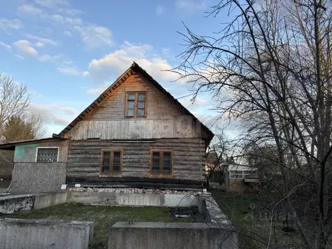 Дом в Псковская область, Псковский район, Писковичская волость, д. ...