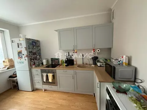 3-к кв. Ленинградская область, Мурино Всеволожский район, ул. Шоссе в ...