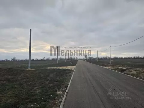 Участок в Волгоградская область, Городищенский район, Орловское с/пос, ...