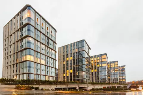 3-к кв. Москва ул. Братьев Фонченко, 1к4 (116.7 м)