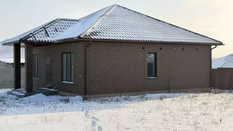 Дом в Белгородская область, Белгородский район, с. Стрелецкое ...