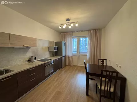 2-комнатная квартира: Екатеринбург, улица Токарей, 26 (60.4 м)