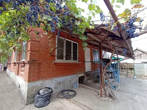 Дом в Краснодарский край, Абинск ул. Ленина, 126 (74 м)