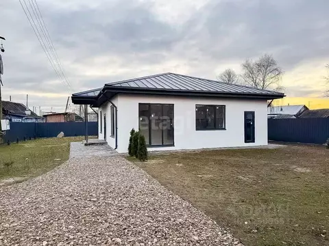 Дом в Ярославская область, Ярославский муниципальный округ, с. Туношна ...