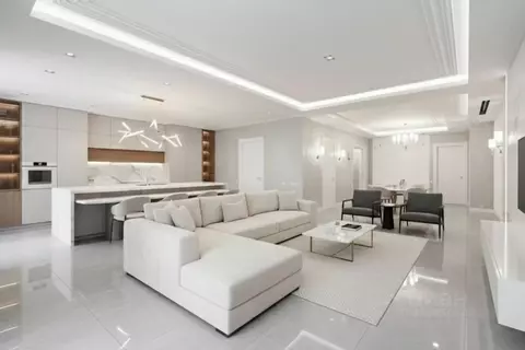 3-к кв. Москва ул. Сергея Макеева, 9к1 (111.0 м)