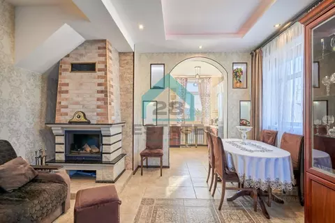 Дом в Ленинградская область, Ломоносовский район, Ропшинское с/пос, ...