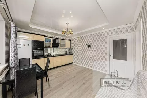 2-к кв. Челябинская область, Челябинск ул. Братьев Кашириных, 131а ...