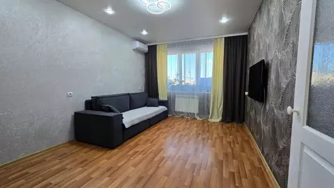 2-к кв. Татарстан, Нижнекамск ул. Рифката Гайнуллина, 4 (56.9 м)