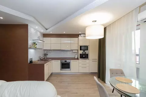 2-к кв. Тюменская область, Тюмень ул. Газовиков, 65 (75.1 м)