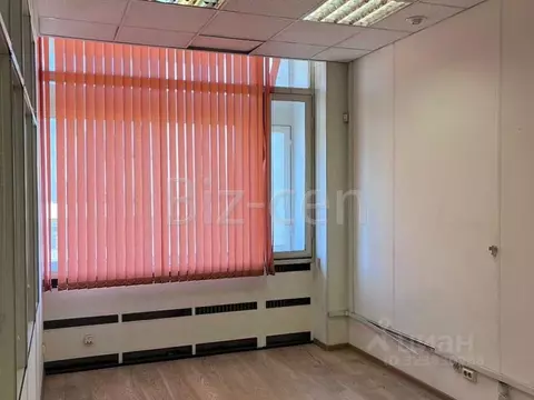 Офис в Санкт-Петербург пл. Конституции, 2 (32 м)