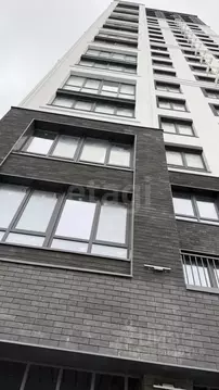 1-к кв. Тюменская область, Тюмень ул. Братьев Бондаревых, 5 (42.0 м)