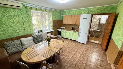 Дом в Крым, Евпатория ул. Пушкина, 61 (78 м)