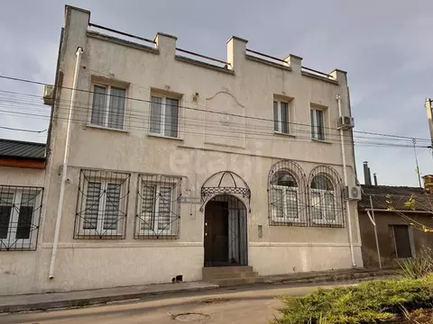 Дом в Крым, Евпатория пер. Малый, 1 (156 м)