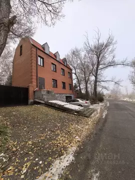 Дом в Омская область, Омск Иртышские Зори тер., 119 (200 м)