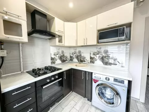 1-к кв. Омская область, Омск Заозерная ул., 26/1 (37.7 м)