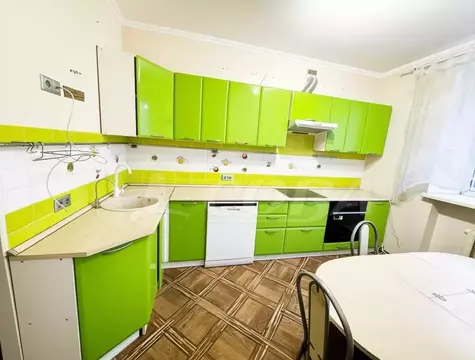 2-к кв. Тюменская область, Тюмень Широтная ул., 148 (65.0 м)