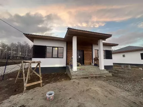 Дом в Свердловская область, Белоярский муниципальный округ, пос. ...