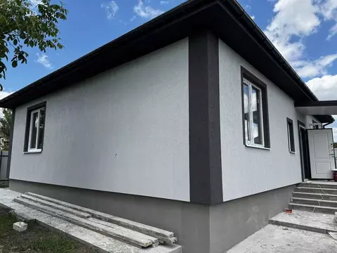 Дом в Крым, Симферопольский район, Добровское с/пос, с. Заречное ул. ...