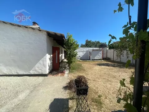 Дом в Крым, Сакский район, с. Штормовое ул. Строительная, 34 (106 м)