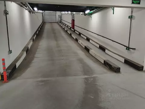 Гараж в Москва Базовская ул., 17 (14 м)