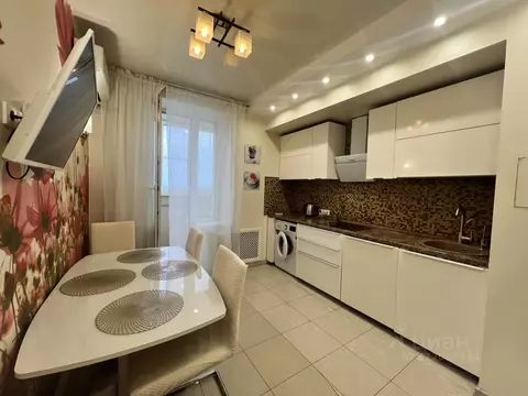 3-к кв. Ростовская область, Ростов-на-Дону ул. Жданова, 11 (73.0 м)