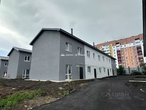 Таунхаус в Челябинская область, Магнитогорск ул. Новая (90 м)
