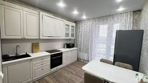 2-к кв. Краснодарский край, Армавир 8-й мкр, 8к1 (64.0 м)