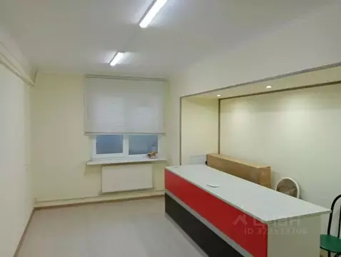 Помещение свободного назначения в Краснодарский край, Краснодар ул. ...