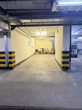 Гараж в Москва Щукинская ул., 2 (32 м)