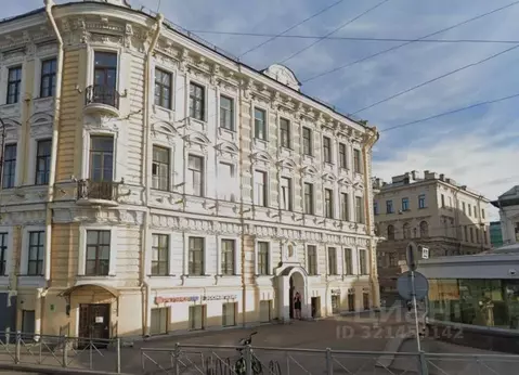 Торговая площадь в Санкт-Петербург Кадетская линия, 31/22 (300 м)